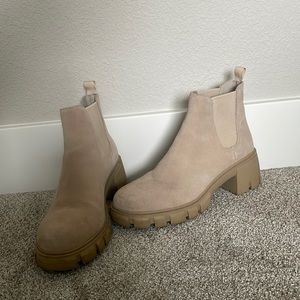 Steve Madden chunky boots